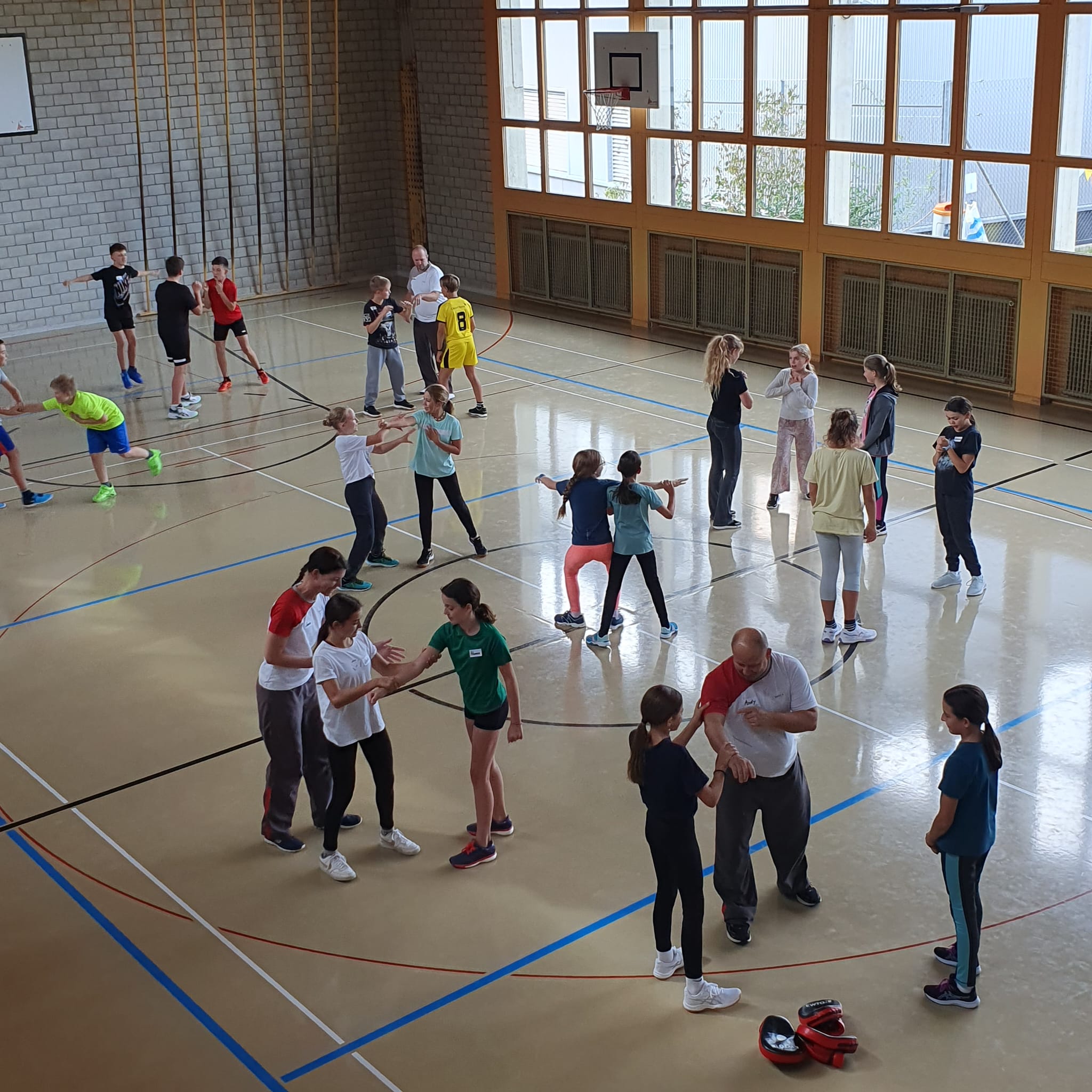 Weihnachtsbasteln_13./20.11.2024